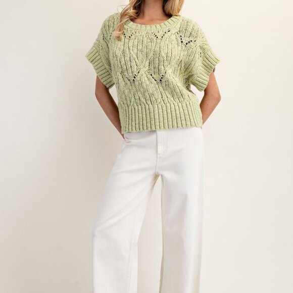 S/S Cable Knit Sweater - Picture 2 of 2